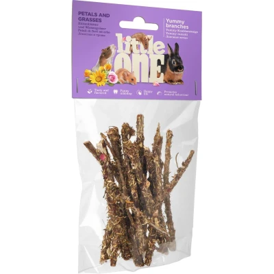 Afbeelding van Little One Yummy knaaghout met bloemblaadjes en grassen 35 gram
