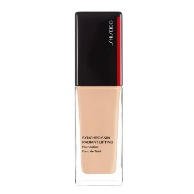 Afbeelding van Shiseido Synchro Skin Radiant Lifting 220 Linen Foundation 30ml