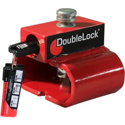 Afbeelding van Triangle Lock Red SCM Doublelock Koppelingsslot gekeurd BouwmanAanhangwagens.nl