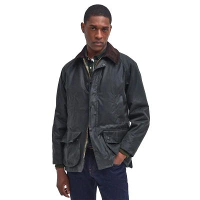 Afbeelding van Barbour heren Bedale jack met opgestikte zakken en kraag van corduroy in de kleur Bronsgroen, maat: 36