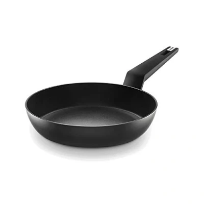 Afbeelding van Koekenpan, 24 cm, Zwart Gegoten aluminium CasteyTitanium