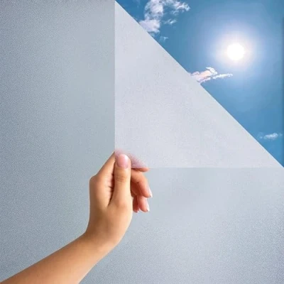 Afbeelding van MARAPON ® Raamfolie, 105 x 400 cm. Zelfklevende folie inclusief e book met professionele tips. Plakplastiek raam, plakfolie raam statische hechting,