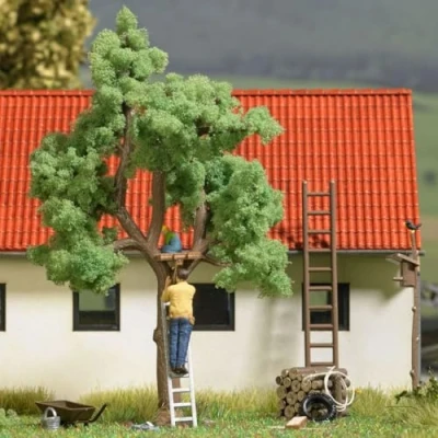 Afbeelding van Busch 1834 H0 Boomhuis in aanbouw