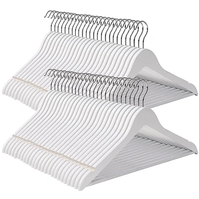Afbeelding van Songmics 80 stuks massief houten kleerhangers met schouderinkepingen, antislip broekstang, 360 draaibare haak, voor pakken, overhemden, wit/zilver, CRW03W