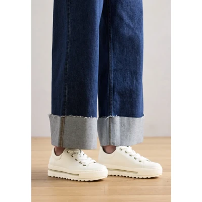 Afbeelding van Gabor Sneakers wit Leer Dames Maat 43.5
