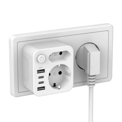 Afbeelding van ZENIJUST stekkerdoos met 4 USB voedingen, voor stopcontact, 2 C adapters en dubbel stopcontact stekkeradapter