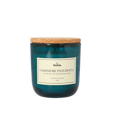 Afbeelding van HOMLA Verde Decoratieve geurkaars met unieke geur Minimalistische geurcompositie kaars Waskaars in glazen potje Groene Cashmere Patchouli