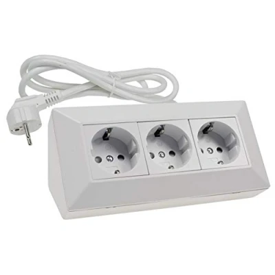 Afbeelding van ChiliTec 3 voudige hoekstekkerdoos 230 V met 1,5 m kabel inbouwmontage voor keuken, kantoor, werkplaats, mat wit