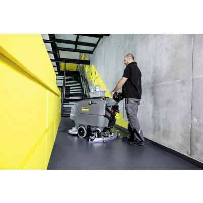 Afbeelding van Karcher schrobmachine professional BR 40/10C ADV