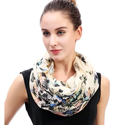 Afbeelding van Lina &amp; Lily Buissjaal voor dames, vlindermotief, Beige