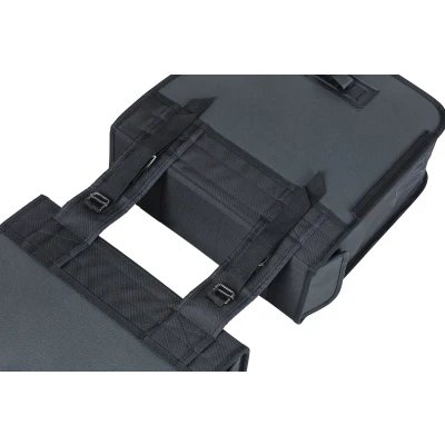 Afbeelding van Dubbele fietstas Basil Tour Waterproof 28 liter 34 x 14 cm zwart