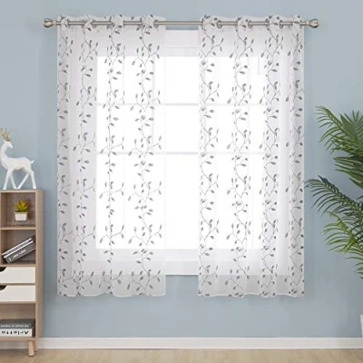 Afbeelding van Deconovo Gordijnen Transparant wit met Ringen, Doorschijnend Bladeren Grijs voor Woonkamer, Slaapkamer, 140x175 cm B x H, set van 2