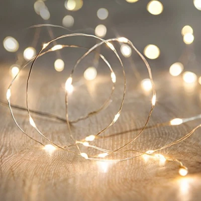 Afbeelding van Lights4fun, LED lichtketting met 50 leds, warm wit, werkt op batterijen, timer