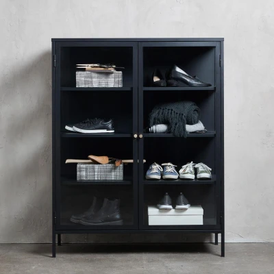 Afbeelding van Ragnar vitrinekast 140 cm zwart