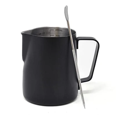 Afbeelding van Joeji&#039;s Kitchen melkkan van roestvrij staal, 350 ml, met maat Mark en Latte Art Pen perfecte voor espresso cappuccino barista zwart