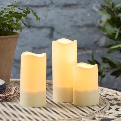 Afbeelding van Lights4fun Set van 3 led zonnekaarsen voor buiten, waterdicht, waterdicht
