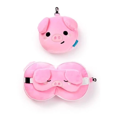 Afbeelding van Relaxeazzz Oliver het Varken knuffel/reiskussen/slaapmasker 2 in 1 set voor kinderen vliegtuig of auto