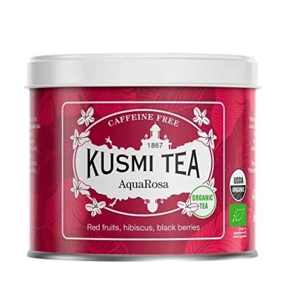 Image de Kusmi Tea AquaRosa Infusion Bio Mélange Aromatisé d&#039;Hibiscus, Baies Noires et Fruits sans Théine À Déguster Chaud ou en Thé Glacé Boîte Métal 100g pour environ 50 Tasses