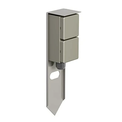 Afbeelding van ledscom.de PIWI Tuincontactdoos zuil met grondpen voor buiten, IP44, 2 voudig, roestvrij staal, kunststof, vierkant, 30 cm, buitenstopcontact