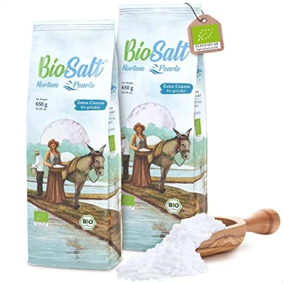 Afbeelding van BioSalt Nortem Pearls Biologisch maagdelijk zeezout 2 x 650 g extra dikke korrel. 100% natuurlijk gastronomisch zout rijk aan mineralen. Gezonde keuken ongeraffineerd, zonder conserveringsmiddelen.