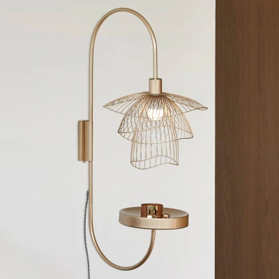 Afbeelding van Forestier Papillon wandlamp met plateau champagne