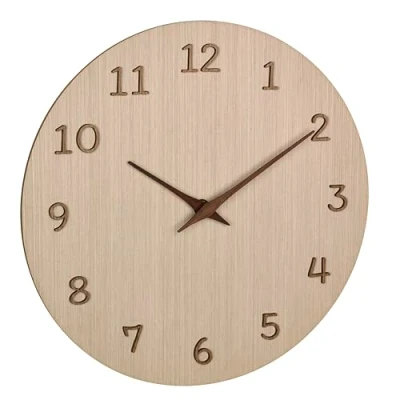 Afbeelding van TFA Dostmann 60.3072.01 Analoge houten wandklok met 3D cijfers en wijzers voor keuken, woonkamer, kantoor, werkt op batterijen, diameter 30 cm, licht hout