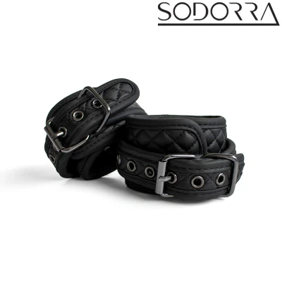 Afbeelding van SODORRA Vegan + Neo Diamond Ankle Restraints