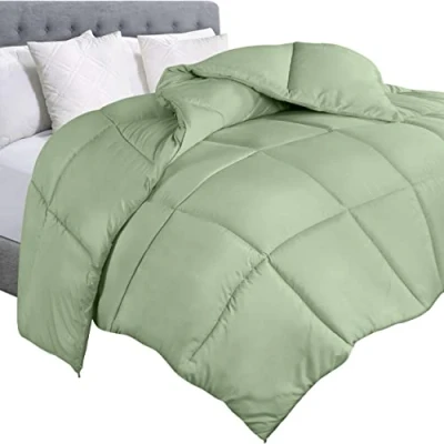 Afbeelding van Utopia Bedding Gewatteerd alternatief dekbed met hoeklussen, vierkante afwerkingsnaad, tweepersoonsbed, saliegroen
