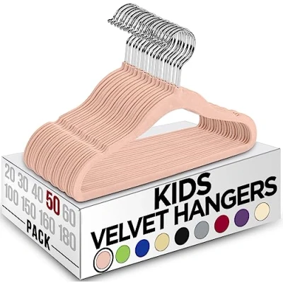 Afbeelding van Utopia Home 50 stuks fluwelen kleerhangers voor kinderen, duurzaam, 38,4 cm, closet, ideaal peuters, antislip, dagelijks gebruik, roze
