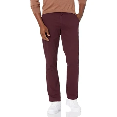 Image de Amazon Essentials Pantalon chino extensible décontracté pour homme, coupe ajustée, bordeaux, 83,8 x 71,1 cm (l L)