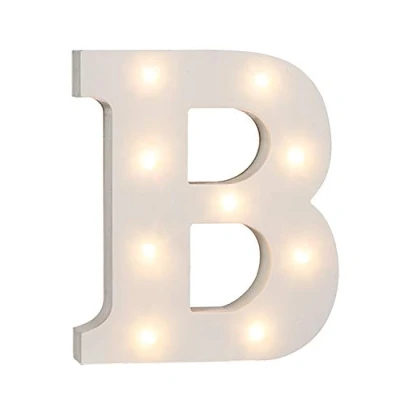 Afbeelding van Verlichte houten letter B met 9 LED ongeveer 16 CM