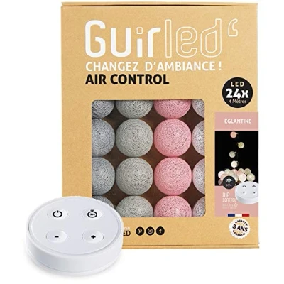 Afbeelding van Guirled Guirlande lumineuse boules coton LED USB Télécommande sans fil Veilleuse bébé 2h Adaptateur secteur double 2A inclus 4 intensités 24 2.4m Églantine