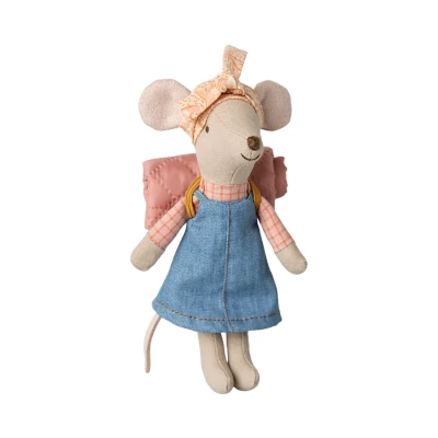 Afbeelding van Maileg knuffelmuis grote zus met magneten backpacker 13 cm