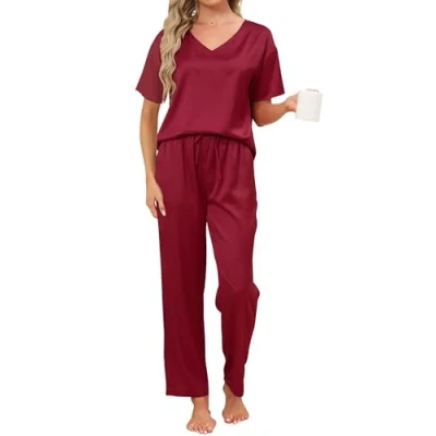 Afbeelding van Reliwel Satijnen pyjama voor dames, 2 delig, elegant, zijde, pyjamaset, nachtkleding, overall, T shirt met korte mouwen en zachte pyjamabroek, iedereen, Bordeaux rood