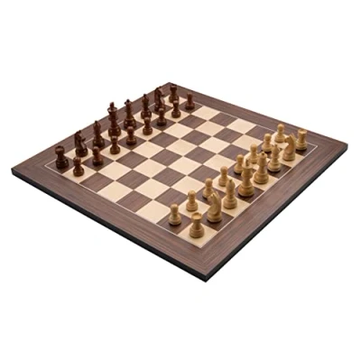 Afbeelding van Schaakset Bord walnoot esdoorn ingelegd 50x50cm met schaakstukken no. 4 in houten kist