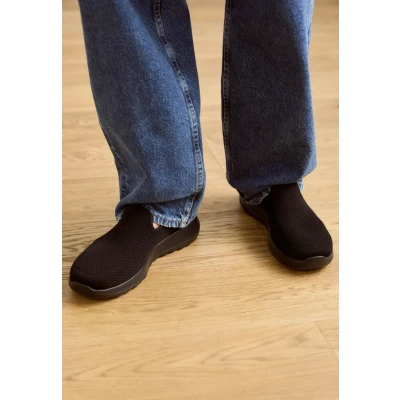Afbeelding van Skechers Performance GO WALK Slipin Sportieve wandelschoenen, Dames, Maat: 39, Black Textiel