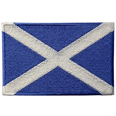 Afbeelding van Schotse vlag met Schots nationaal embleem van ijzer geborduurd om op vlekken te naaien
