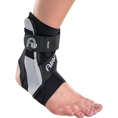 Afbeelding van DJO Aircast A60 Enkelbrace Rechts Zwart