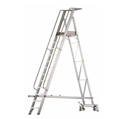 Afbeelding van Solide mobiele magazijntrap 12 treden