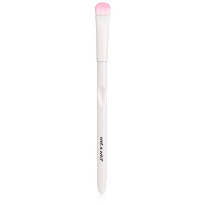 Afbeelding van Wet n Wild, Makeup Brush, Kleine Oogschaduwkwast, Overkoepelde Kwast met Afgeronde Borstelharen voor een Intense Applicatie van Kleur, Makkelijk te gebruiken Brush
