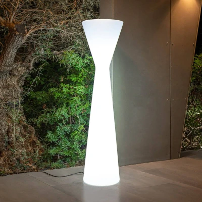 Afbeelding van Newgarden Konika LED vloerlamp, IP65 wit