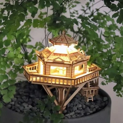 Afbeelding van Tiny Treehouses Woodland Outpost