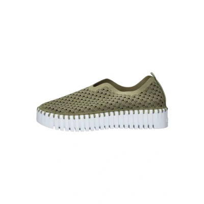 Afbeelding van Ilse Jacobsen dames Tulip slip on met cut out detail in de kleur Legergroen, maat: 41
