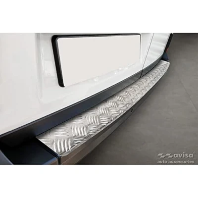 Afbeelding van Achterbumperbescherming roestvrij staal compatibel met Volkswagen Crafter &amp; MAN TGE 2017 &#039;Riffled&#039; (&#039;XL&#039; versie)