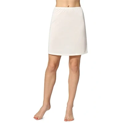Afbeelding van Bellivalini BLV ME 897 Dames Onderrok kort elastisch licht Viscose Ecru S