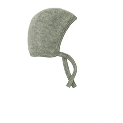 Afbeelding van Engel Natur Mutsje van wol fleece grijs maat 50 56 (hoofdomvang 36 41 cm)