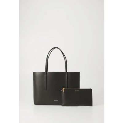 Afbeelding van Calvin Klein Petit sac fourre tout LV04F3275G pour femme, Noir (noir/noix de coco grillée), taille unique, unique
