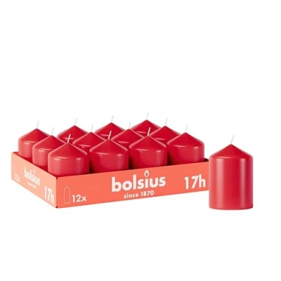 Afbeelding van Bolsius 12 stuks stompkaarsen, glad, rood, 8 x 6 cm, decoratief, brandduur 17 uur, geurvrij, bevat natuurlijke plantaardige was, zonder palmolie