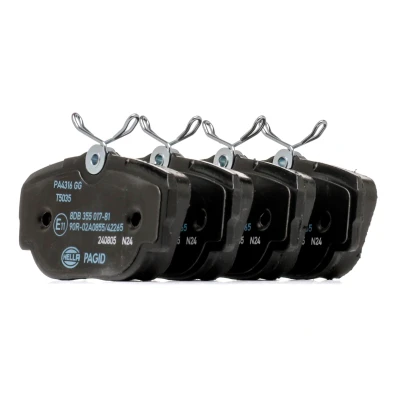 Afbeelding van HELLA 8DB 355 017 811 Remblokkenset Geschikt voor slijtage waarschuwingscontact Met remzadelschroef BMW: 3 Saloon, Convertible, Touring