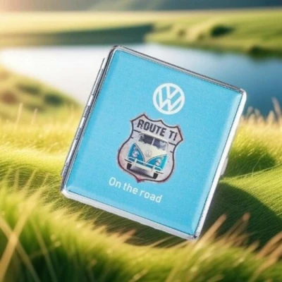 Afbeelding van Volkswagen On The Road Sigarettendoosje 20 Sigaretten Turquoise
